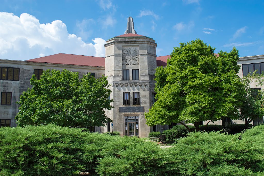 Twente Hall - University of Kansas