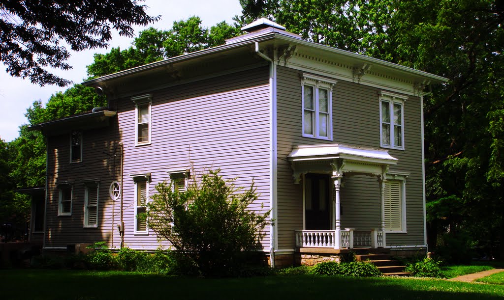Emily Loomis House - 1886