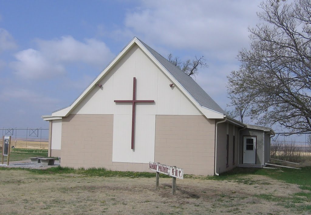 Curtis, NE: Garden Prairie UMC, south of town
