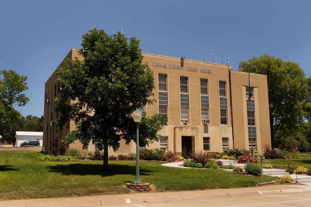 Furnas Co. Courthouse (1949) Beaver City, NE 6-2012