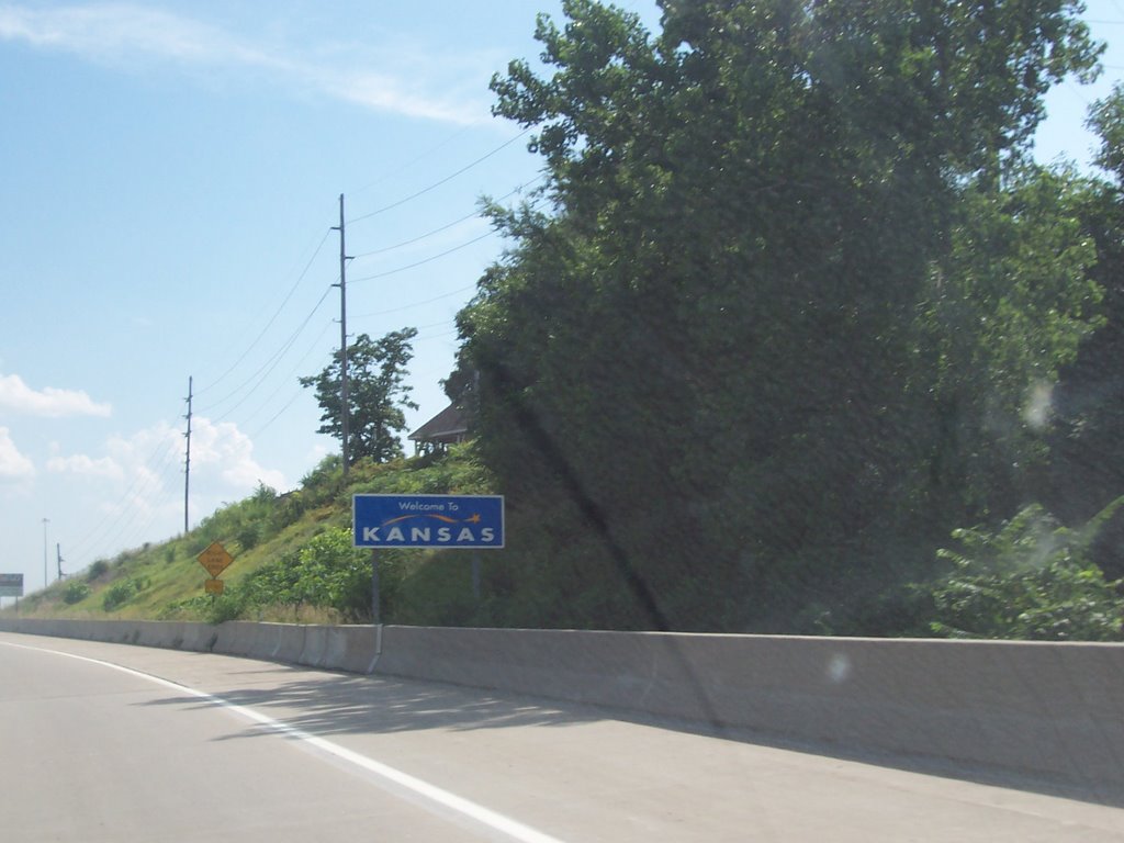 Kansas welcome sign