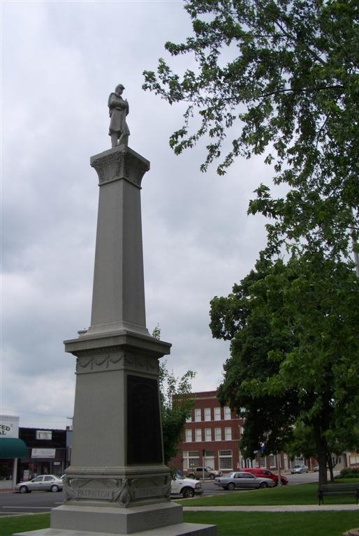 civil war monument, Paola Park Square, Paola, KS
