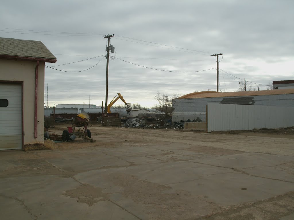 Salina Iron & Metal Company, scrap pile