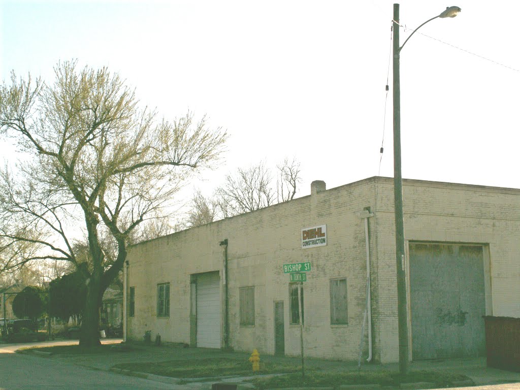 Ronnie Diehl Construction, at the corner of Bishop St., and North Tenth Street