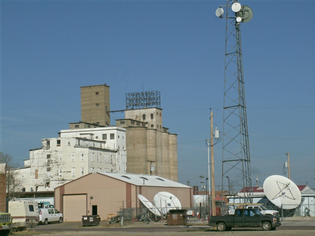 H. D. Lee-Warren Mill, Grain Elevators, Southwest