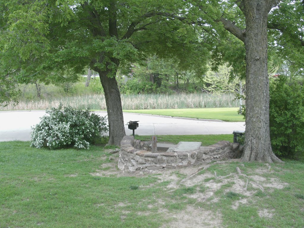 Oakdale Park, BBQ pit Picnic location near Stage