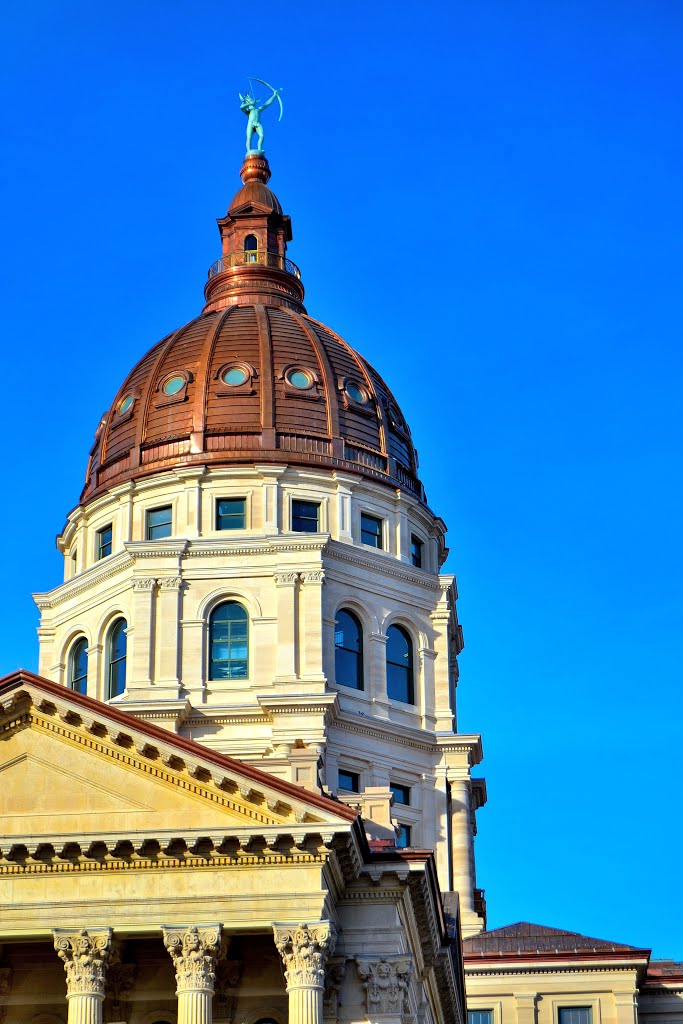 Kansas State Capitol new copper dome [2013]