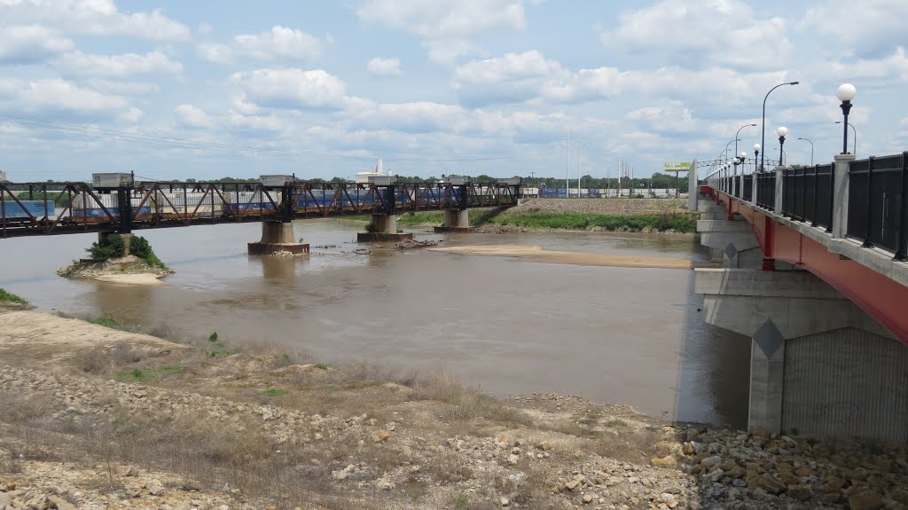 Bridges across the Kansas River at  Topeka