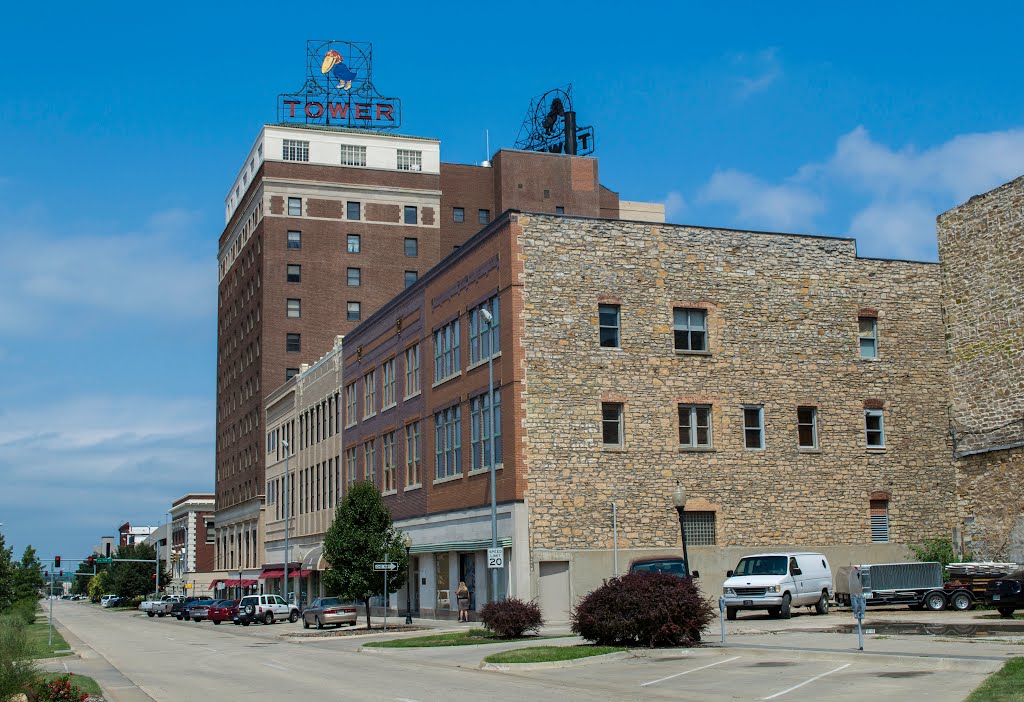 Jayhawk Hotel