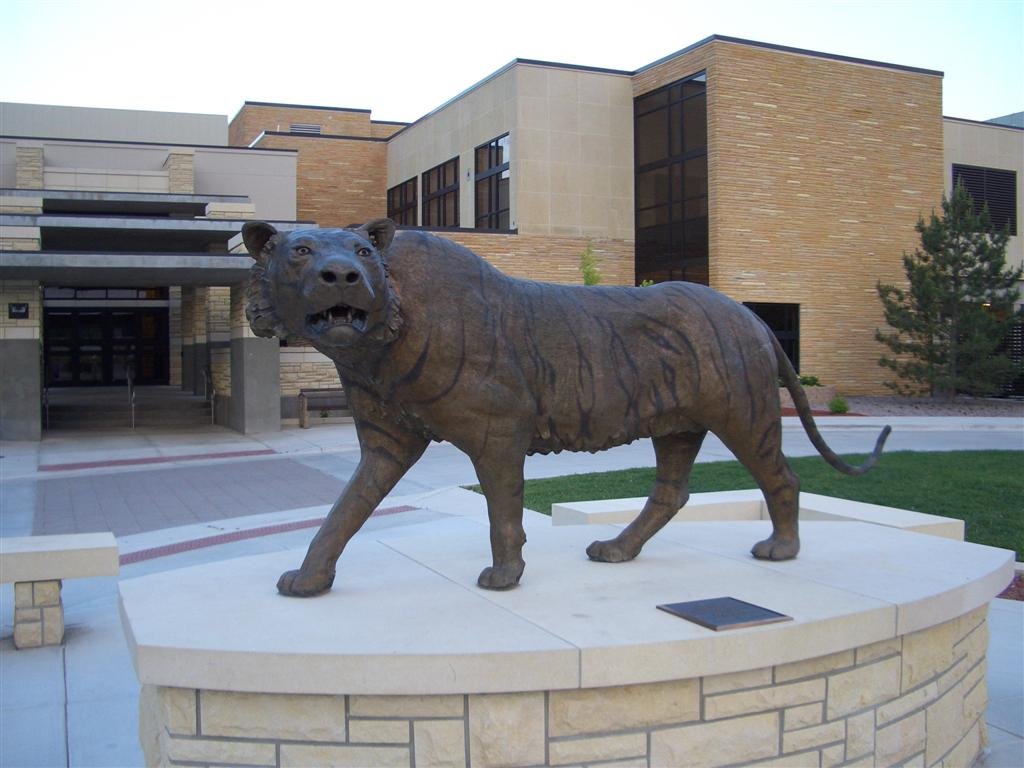 life-size tiger by Tobias Flores and FHSU students, north side of Memorial Union, FHSU, Hays, KS