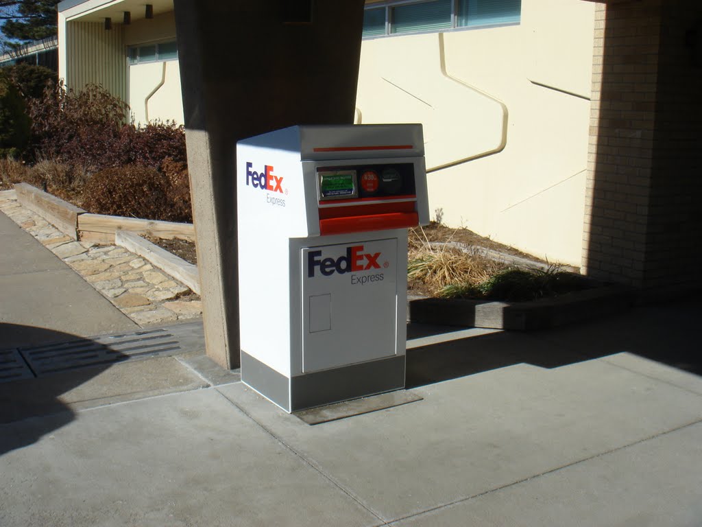 FedEx Drop Box