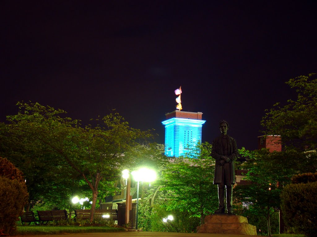 DSC05049 E view at Night
