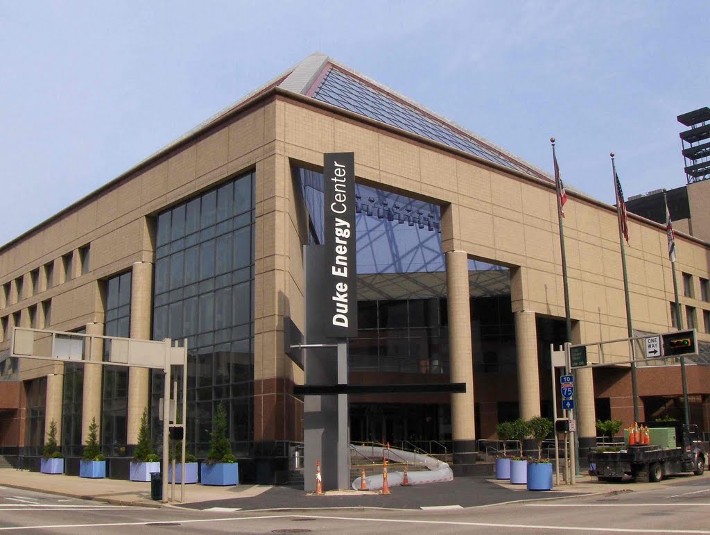 Duke Energy Center, GLCT