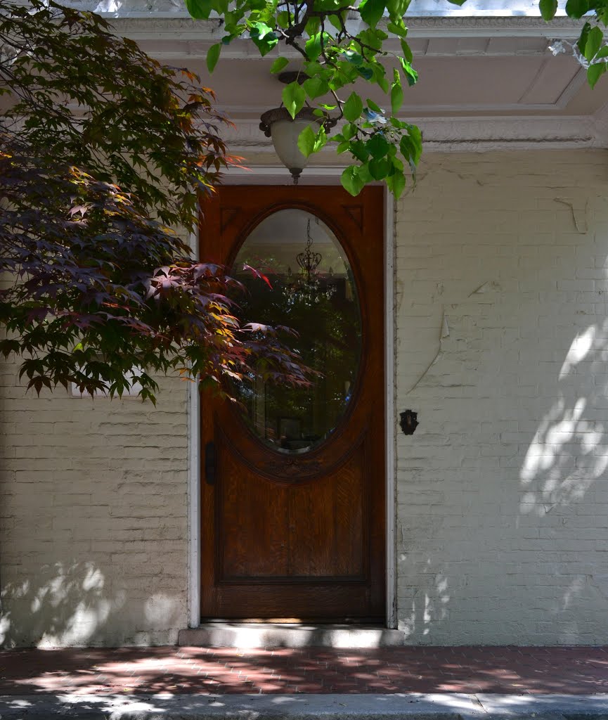 Historical Home Detail on Broadway