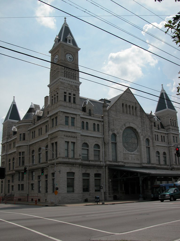 Union Station, Corner of 10th Street and Broadway, Louisville, Kentucky
