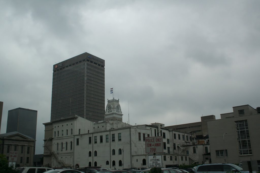 Louisville, City Hall And PNC center
