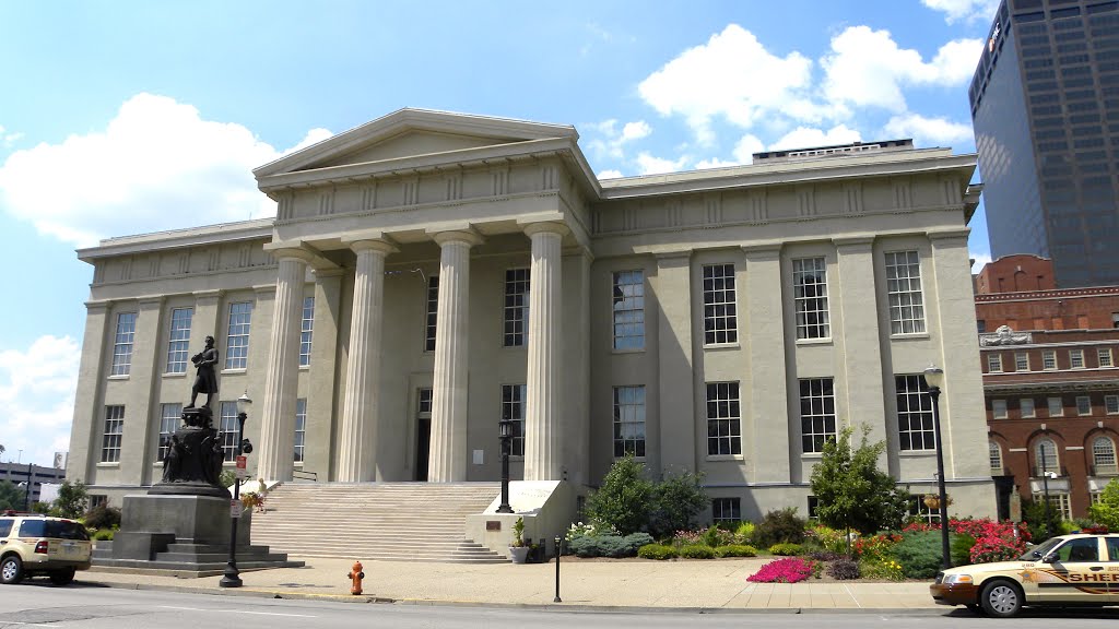 City Hall Louisville KY