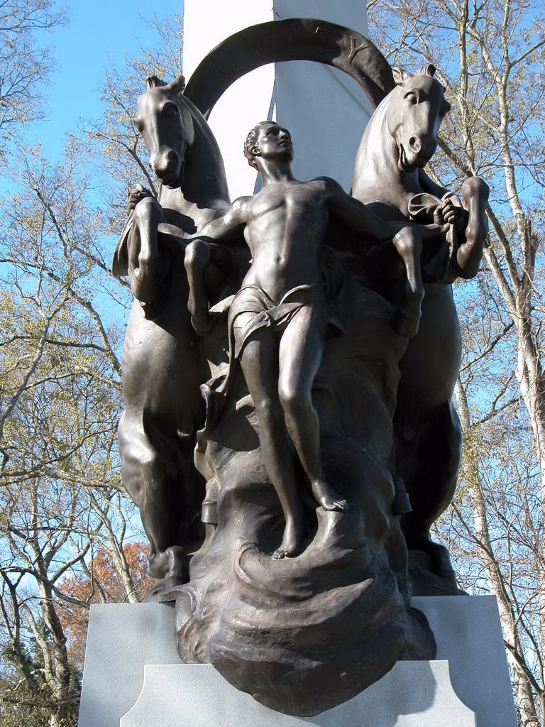Battle of Nashville Monument, Intersection of Battlefield Drive & the Granny White Pike