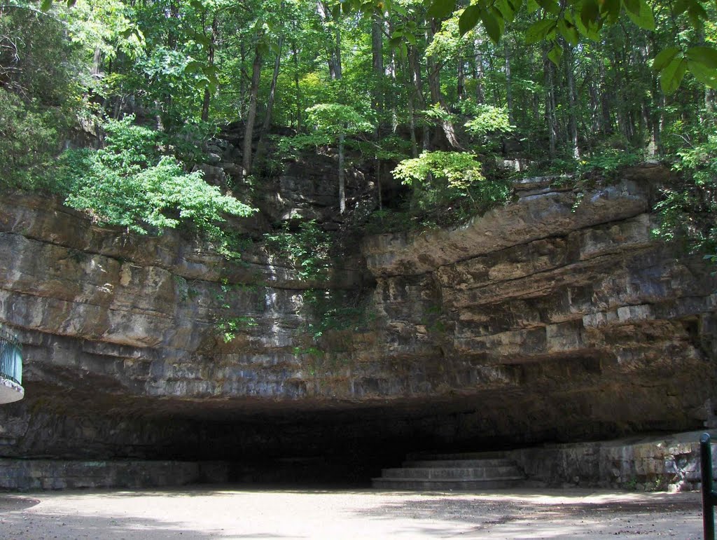 Dunbar Cave State Natural Area, GLCT