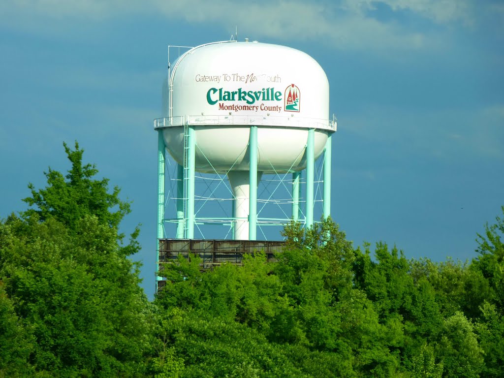 Clarksville Tennessee water tower