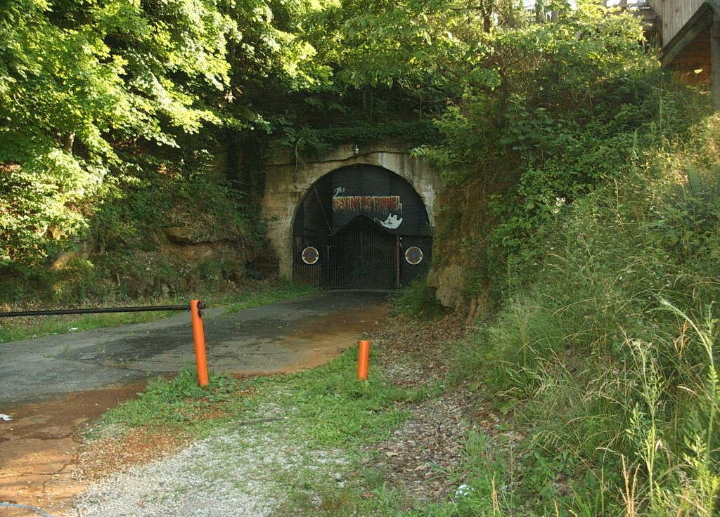 Haunted Tunnel/Old Rt 75