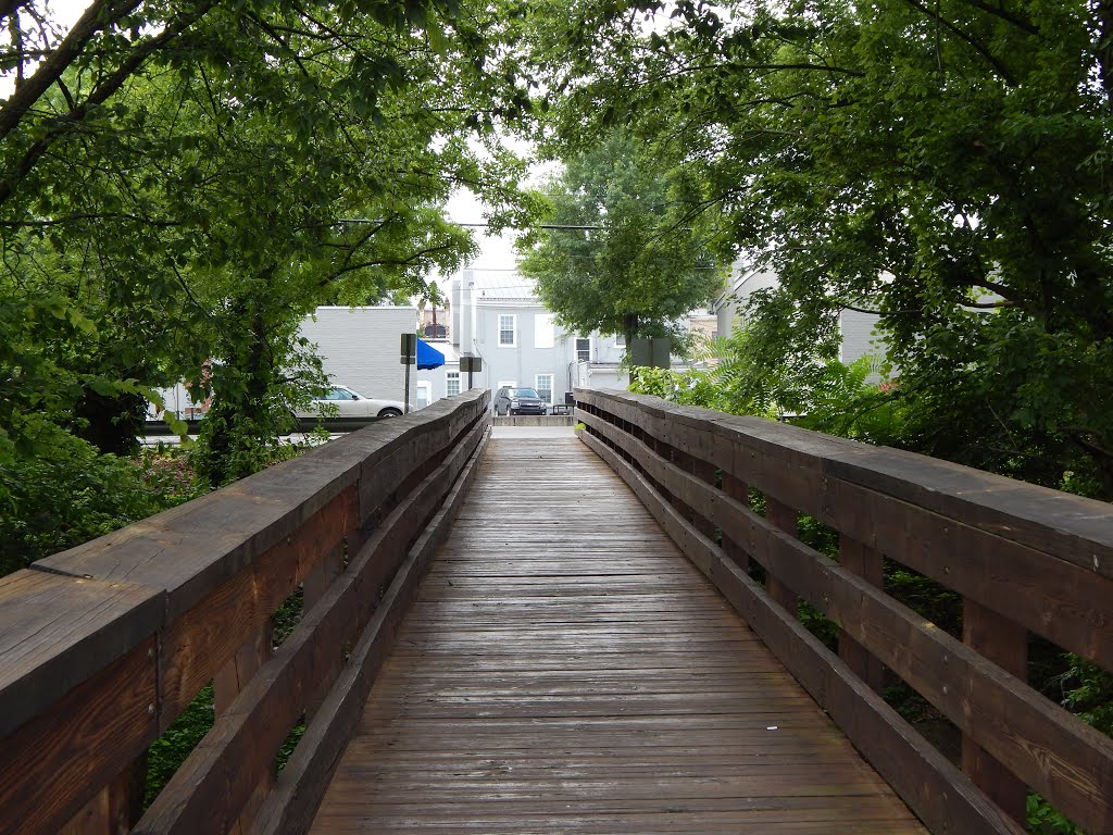 Pedestrian Bridge Over Little River
