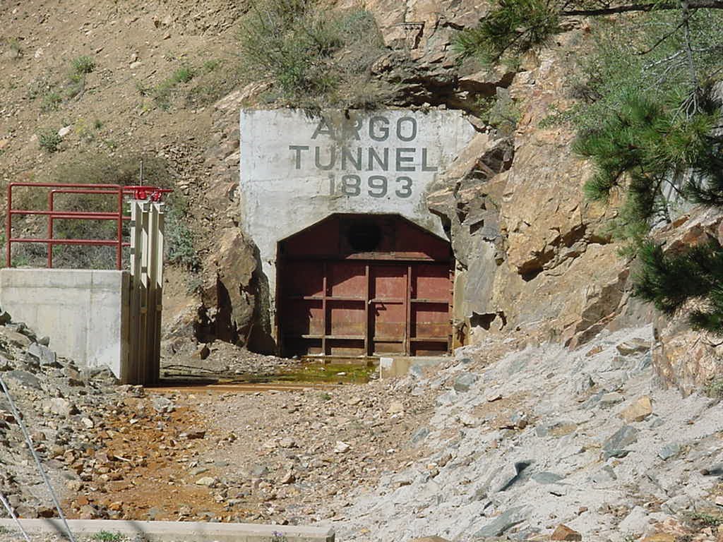 Entrance to the Argo Tunnel