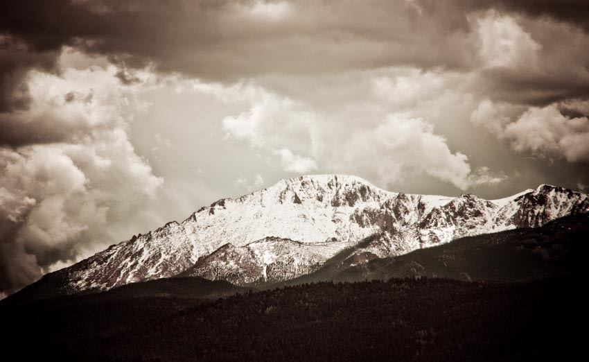 Pikes Peak on a Cloudy Day!