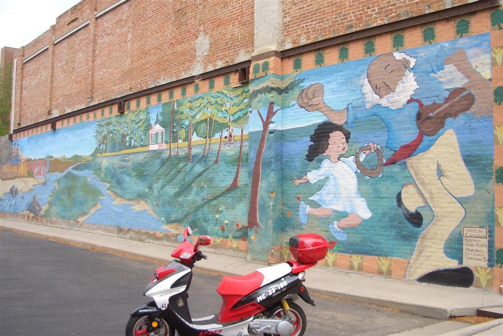 building mural, Greeley, CO