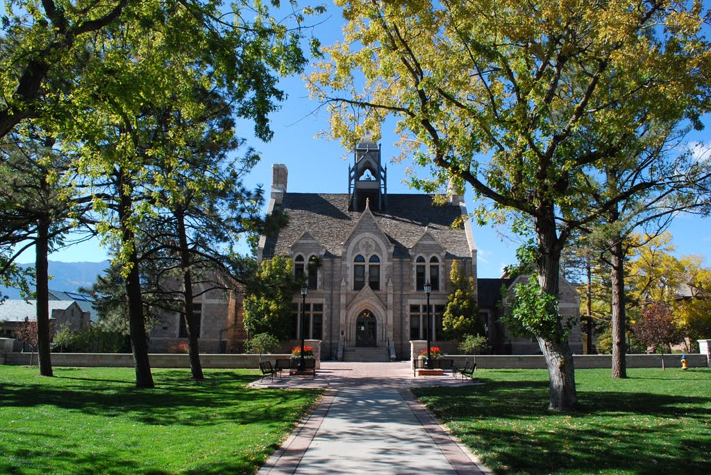 Cutler Hall - Colorado College