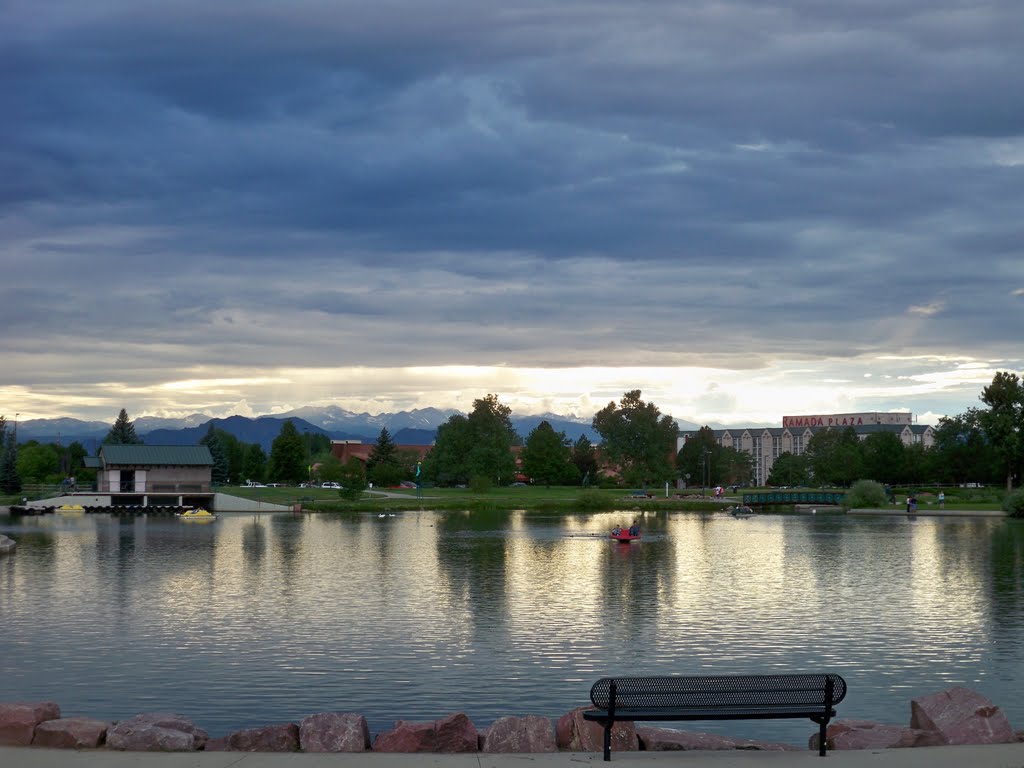 Water reflect & SKY...Colorado,USA