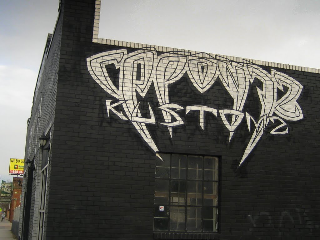???KUSTOMZ