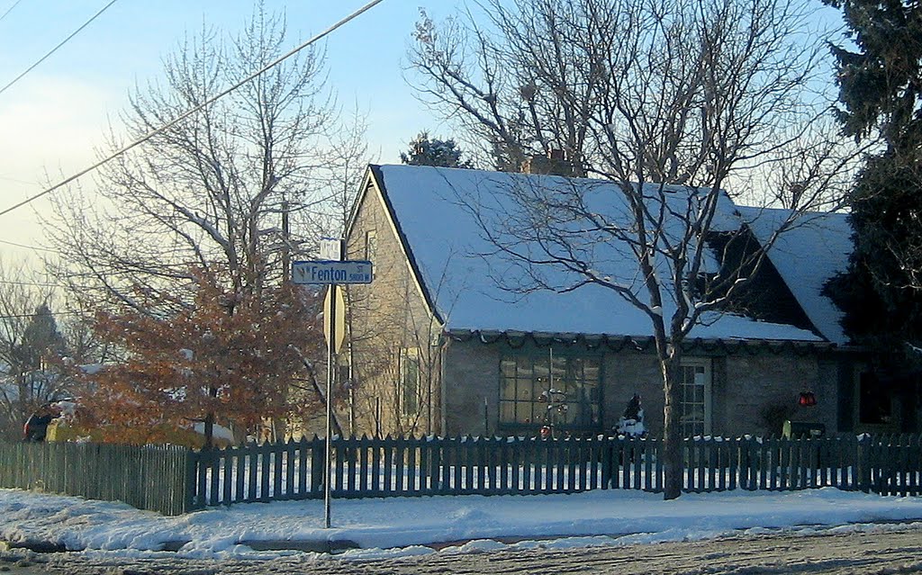 winter house in Wheat Ridge