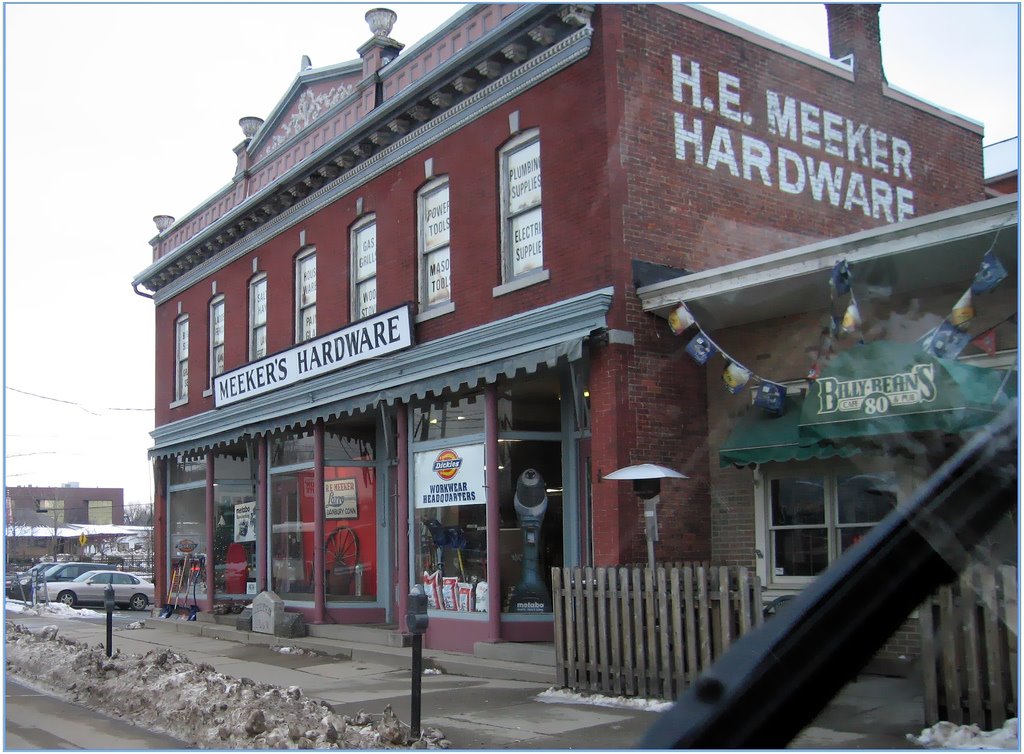 Meekers Hardware