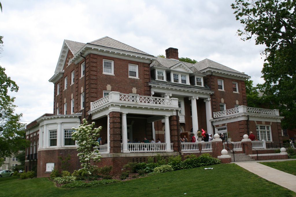 Alpha Delta Phi at Wesleyan University