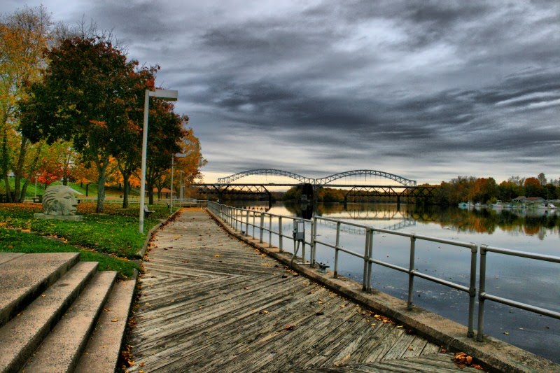 boardwalk harbor park ,middletown,ct