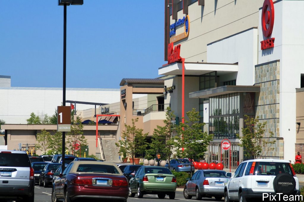 Westfield Milford Shopping Center - Milford Mall - Milford, CT