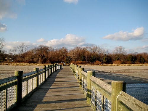 Milford pier