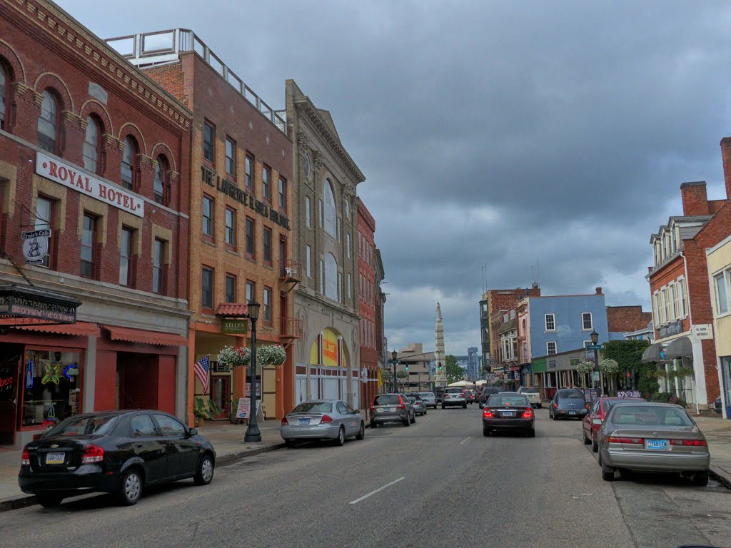 Bank Street in New London, CT
