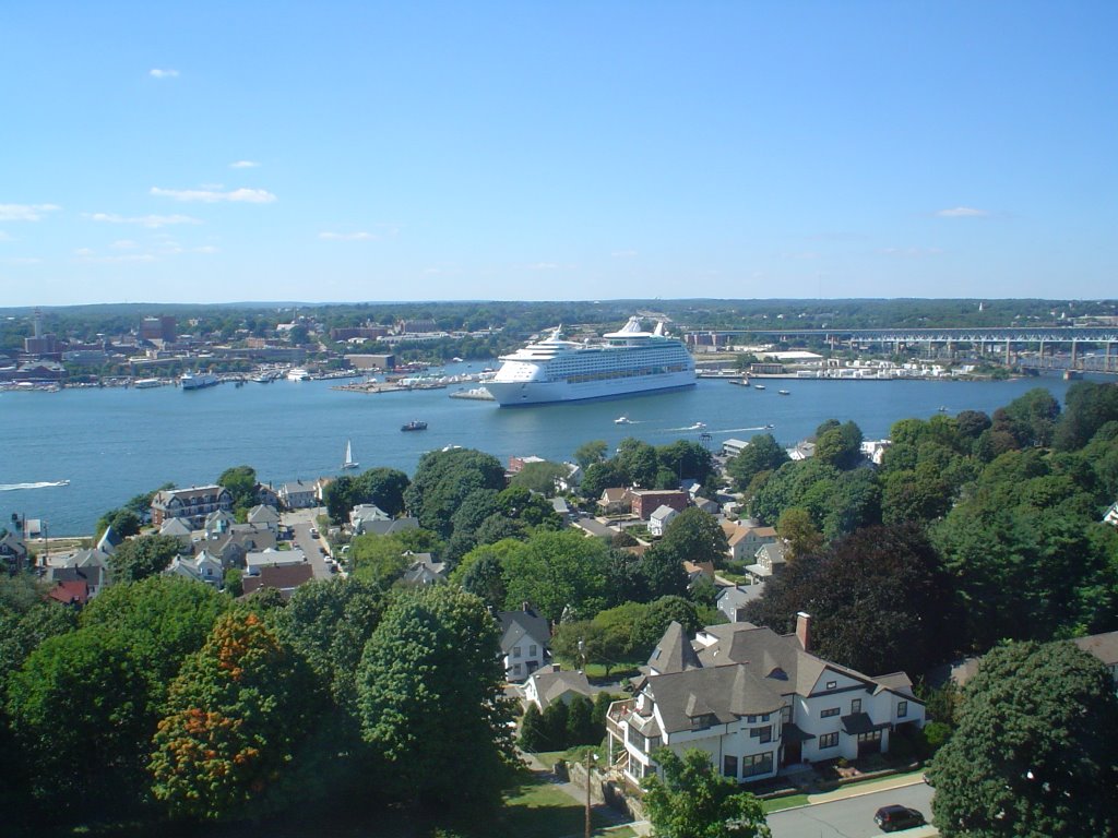 View West fr. Grotons Fort Griswold Obelisk lookout, 9/06 1,020 ft. Voyager of the Seas, Royal Carribean Lines
