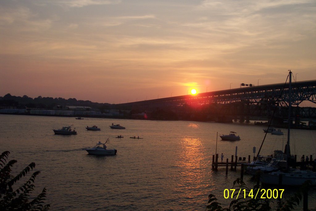 Sunset over Goldstar Bridge