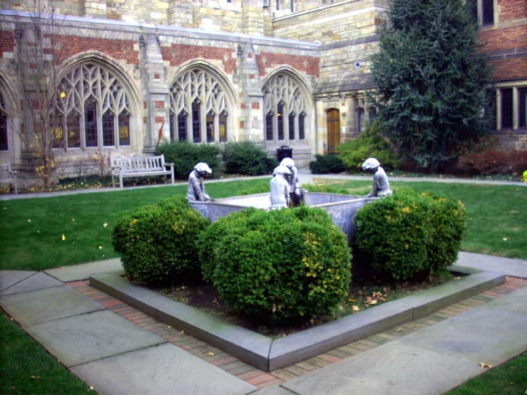 Sterling Memorial Library