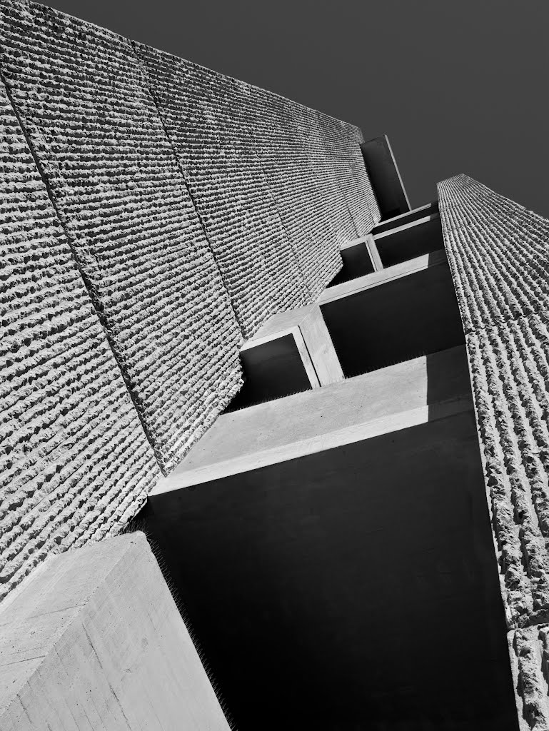 Rudolph Hall by Paul Rudolph, Architect