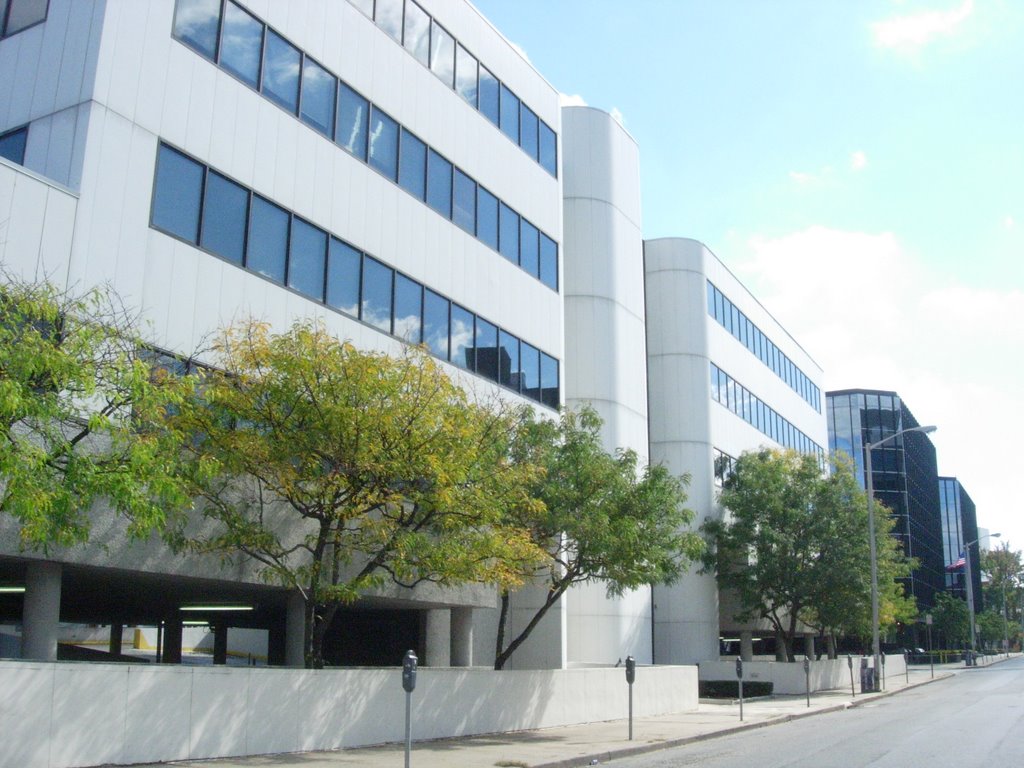 Summer St, medical building district