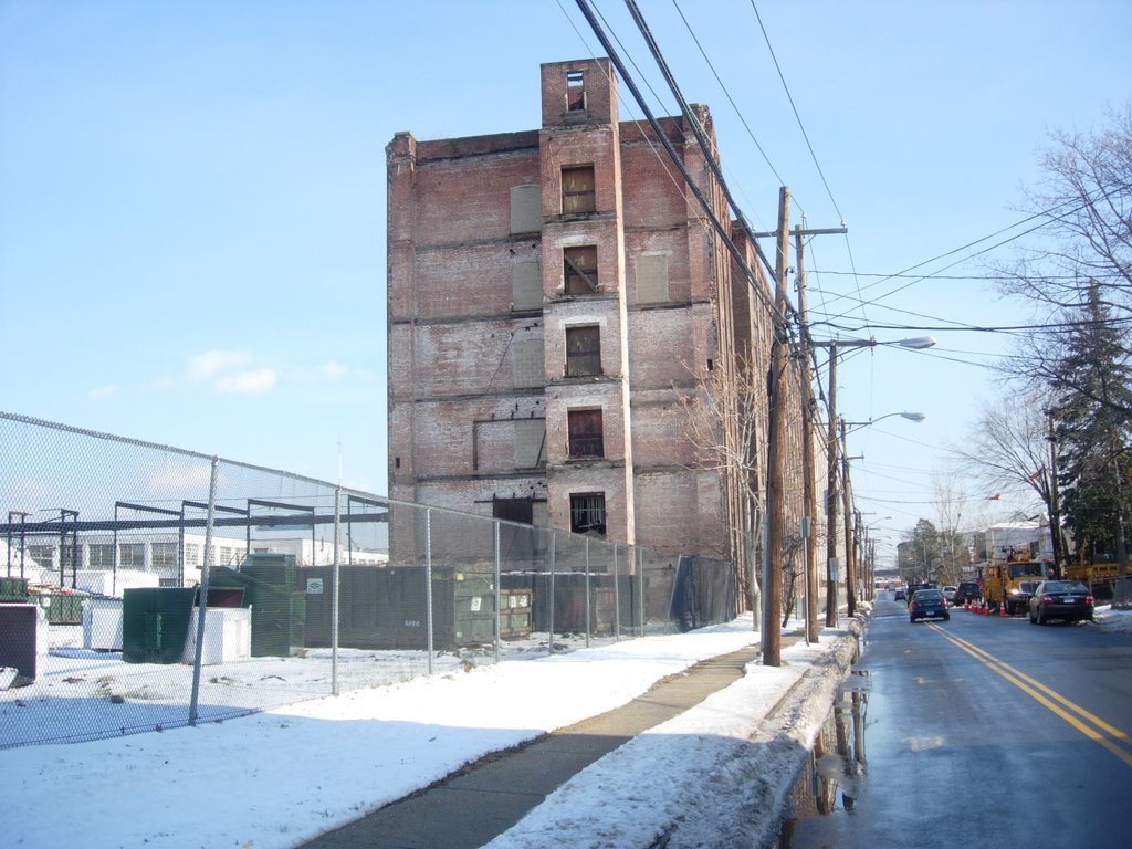 former Yale & Towne lock manufacturing plant