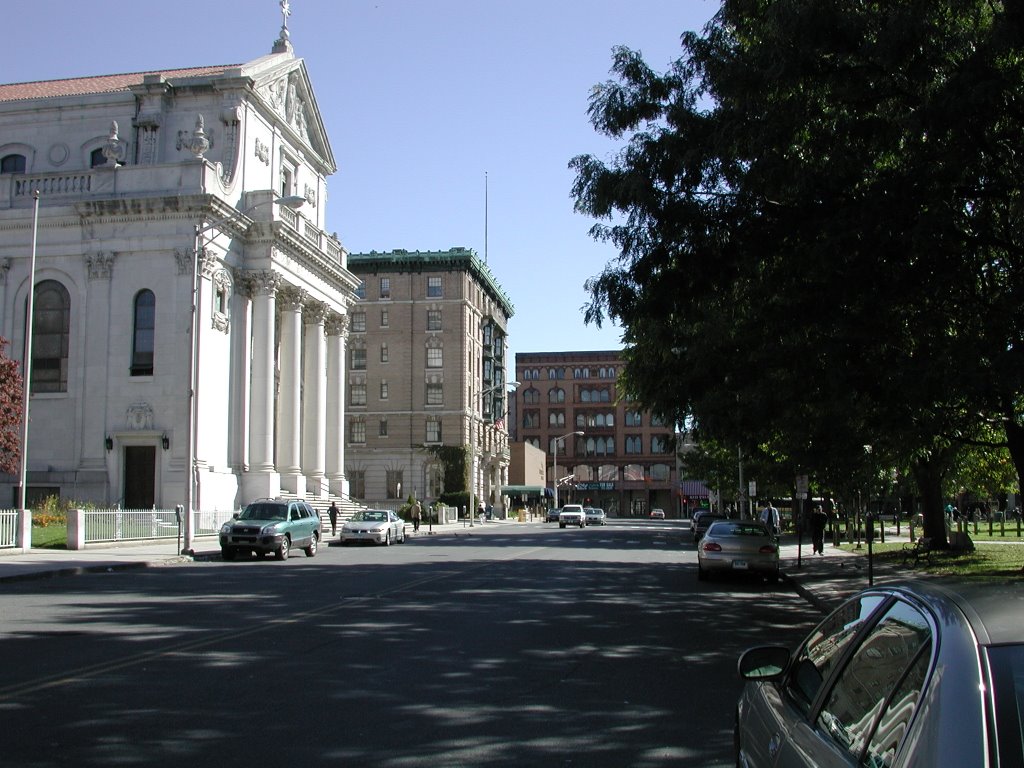West Main on the Green