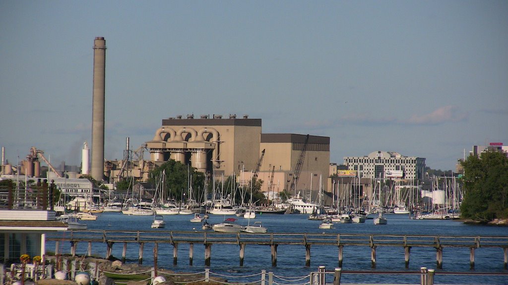 Black Rock Harbor zoom