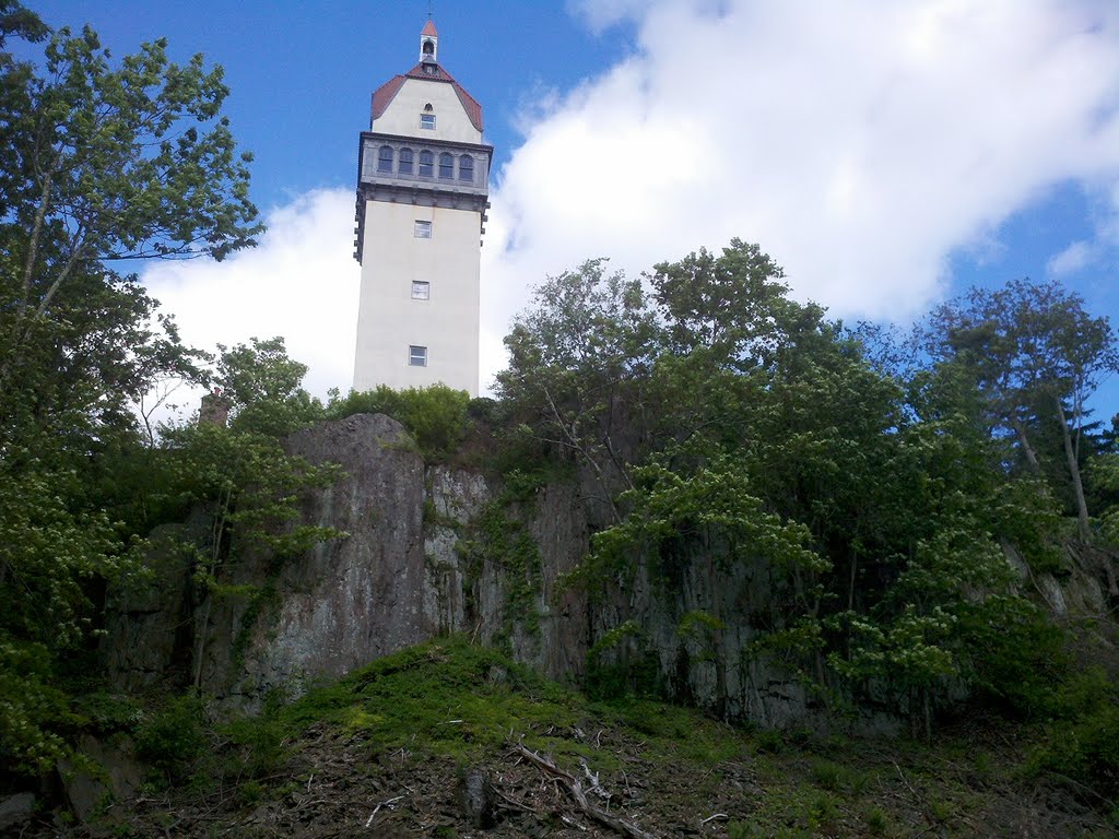 Heublein Tower and Cliffs Below from Old Yellow Trail to the West, Talcott Mountain State Park, Simsbury, CT June 2 2011