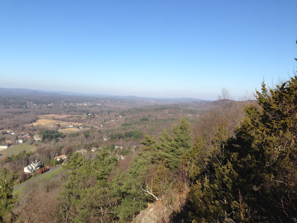View Along Metacomet Ridge from King Phillip Mountain North Overlook, 11222012
