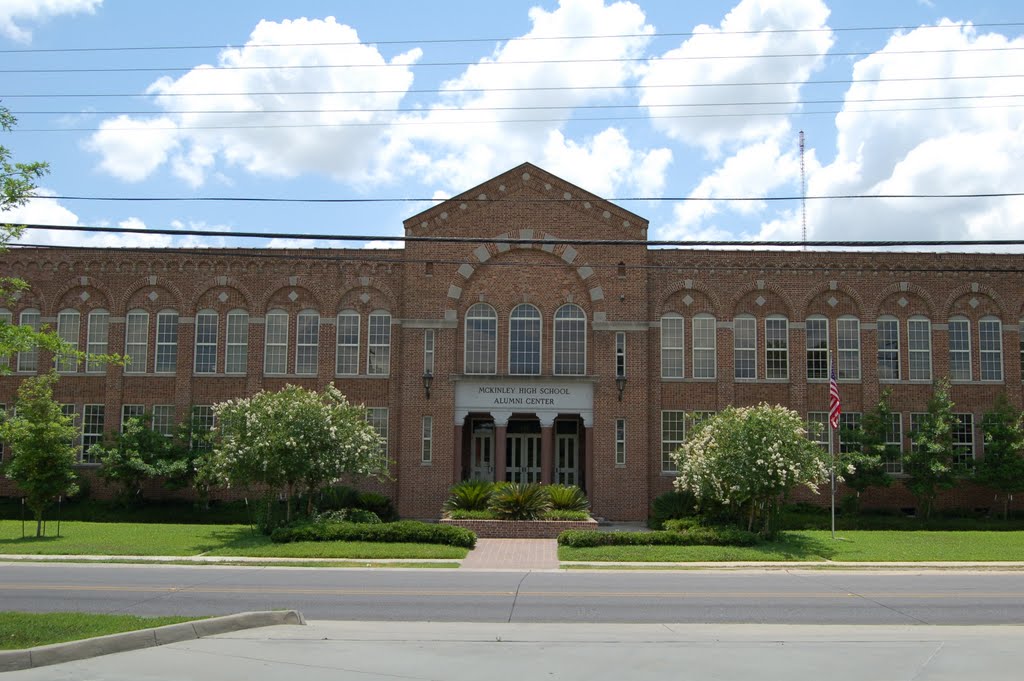 Mckinley Alumni Center - Baton Rouge, LA